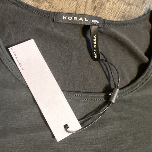 NWT Koral Isla Cupro Short Sleeve Top Sz Small in Black - Picture 9 of 11